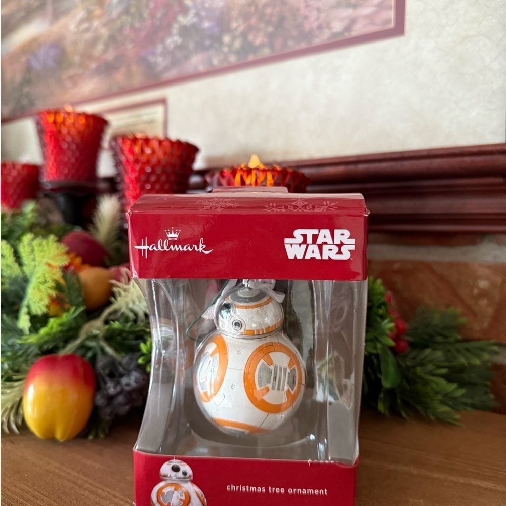 Hallmark Star Wars BB-8 Christmas Ornament - Red and Orange